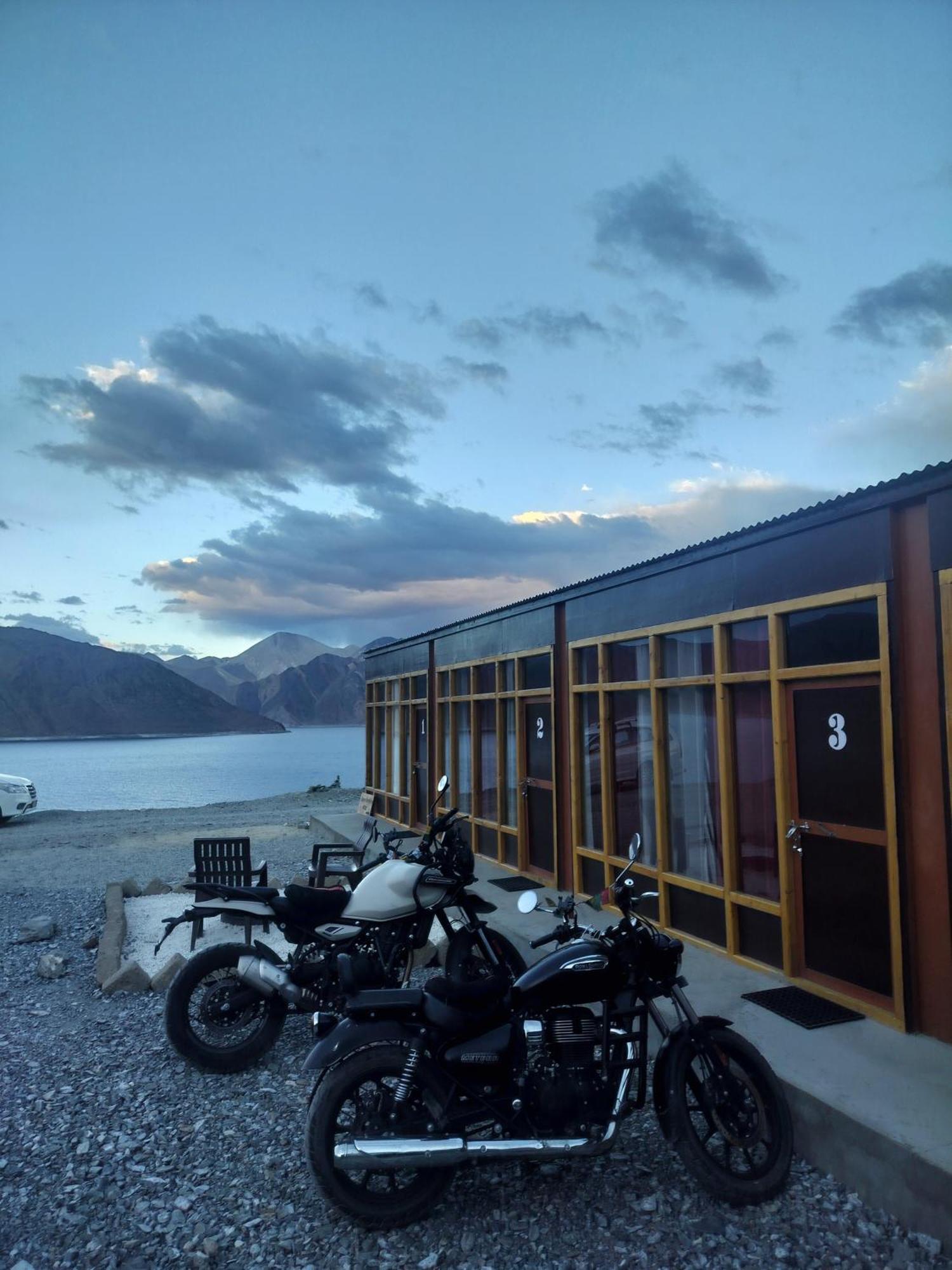 Ibex Spangri Cottage Lukung Exterior foto